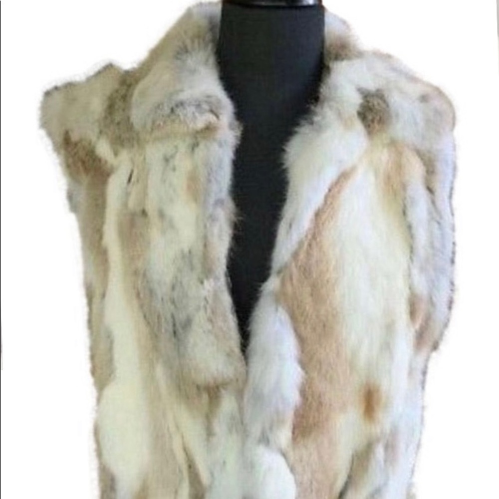 Adrienne Landau natural vest size 6